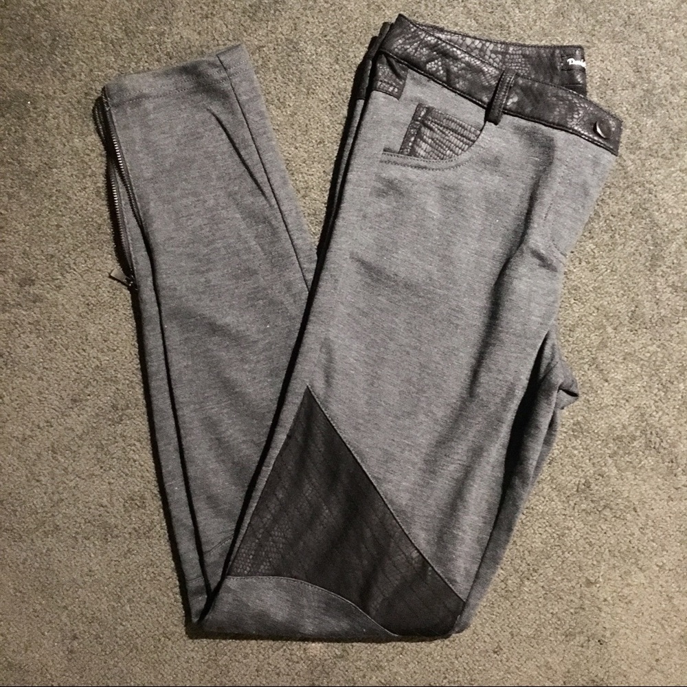 Moto Leggings